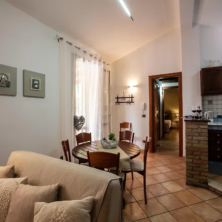 Villa Stunning In Contrada Sarmuci With Pool